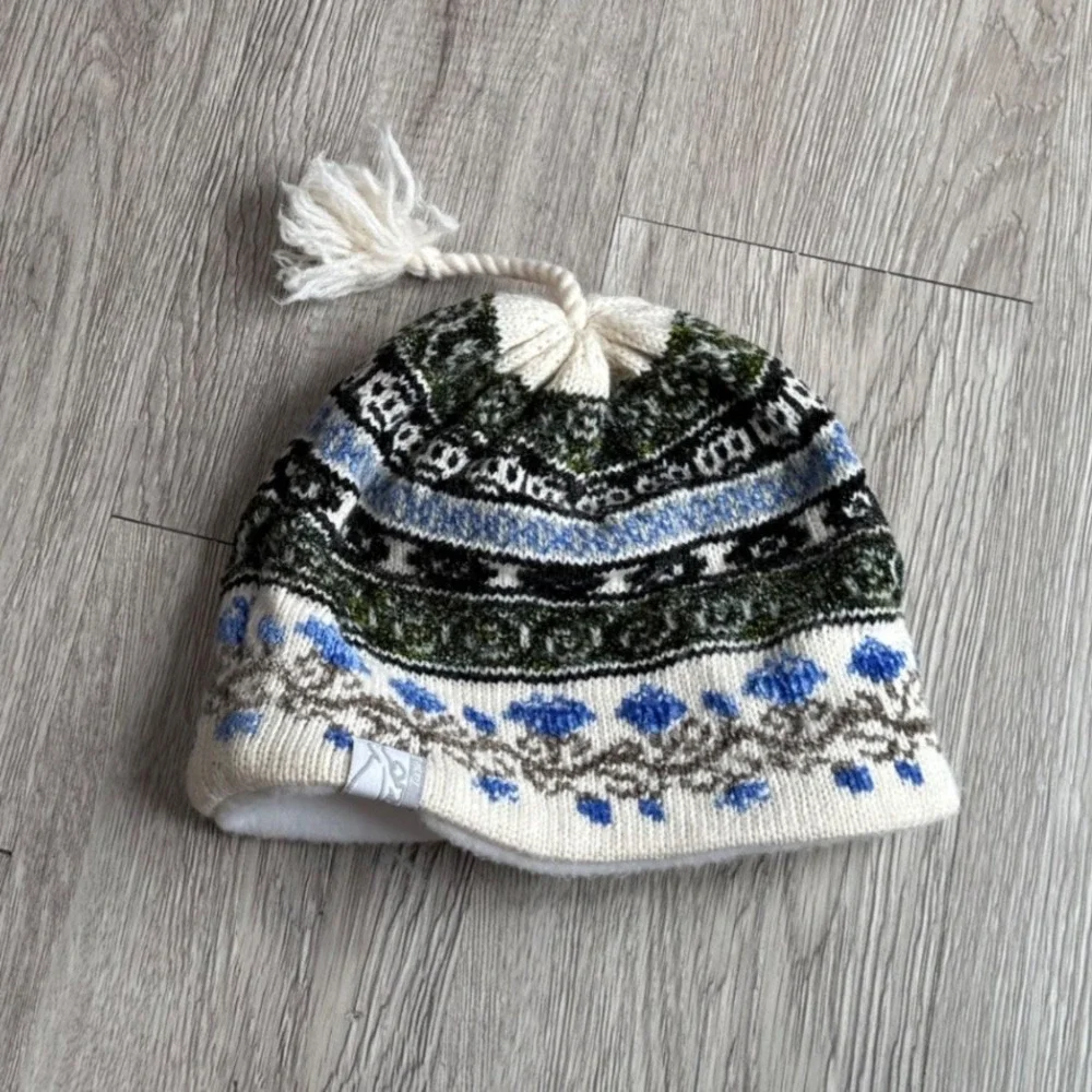 turtlefur Wool Blend Fair Isle Knit Beanie Hat Fleece Lined Tassel